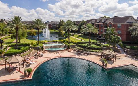 Camden Vanderbilt Apartments in Houston, Texas